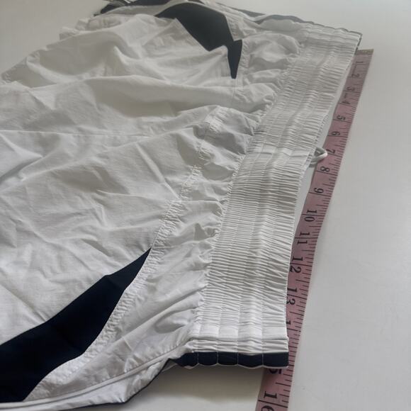 Adidas Active Shorts Women's XL Stripe‎ Running Gym Athleisure - Picture 10 of 11